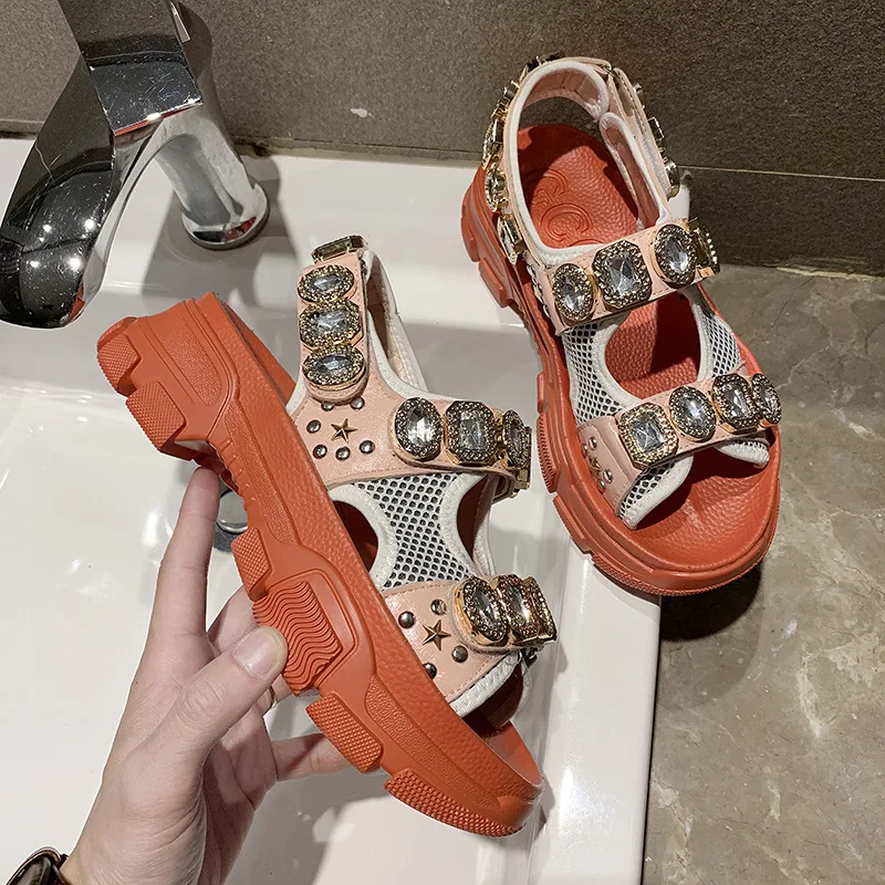 

Женские сандалии, Новинка лета 2021, пляжная обувь на толстой подошве с заклепками, спортивные сандалии на липучке