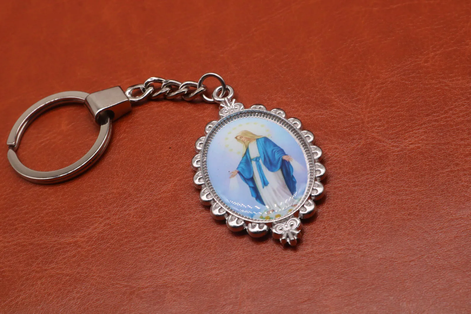 A variety of pictures can be used to select the key chain charismatic Catholic religious sage Mary Jesus Keycha | Украшения и