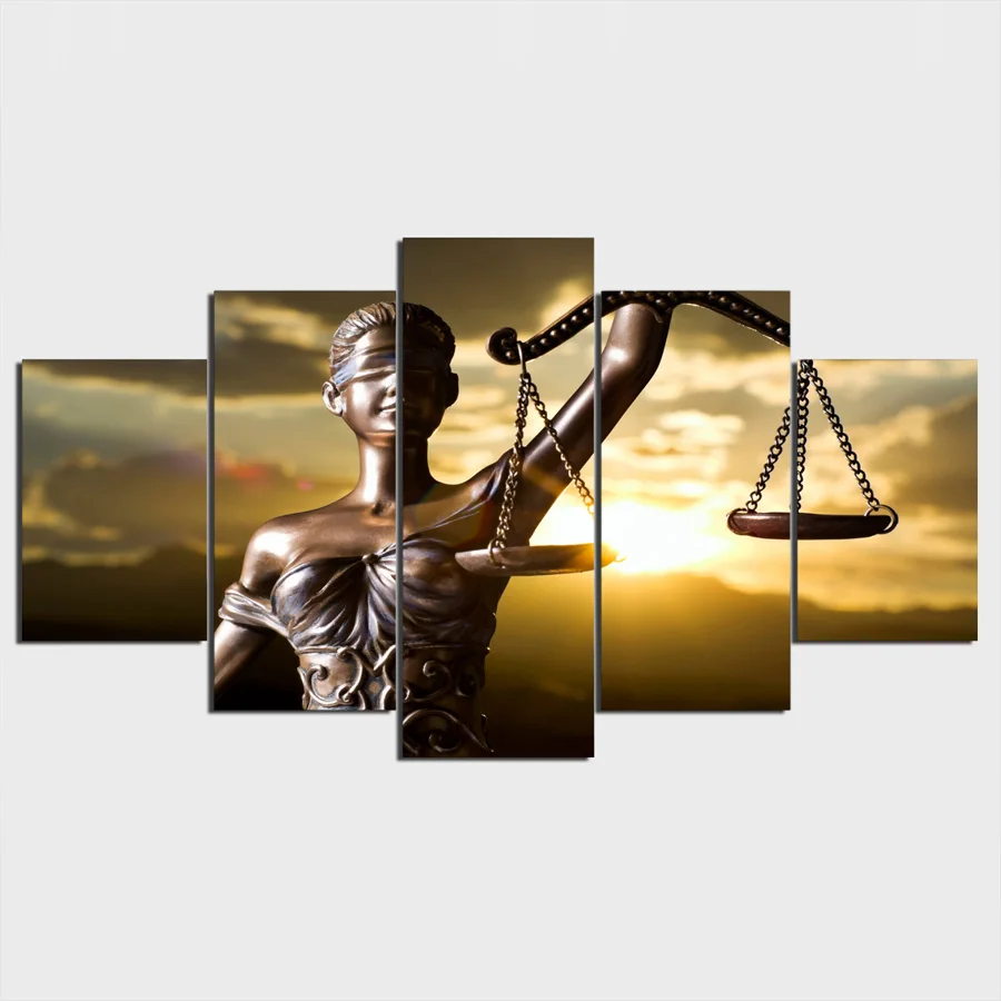 Картинка с изображением фемиды