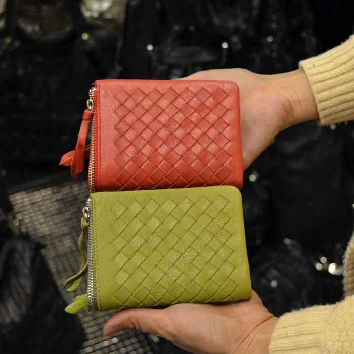European and American original single braid sheepskin clutch purse |