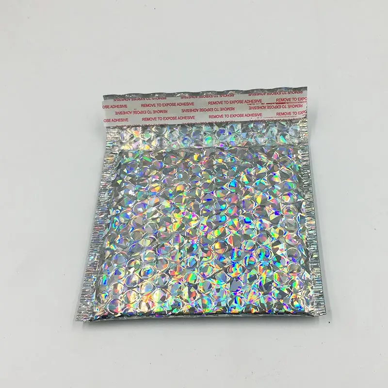 Laser silver 50 шт./лот Пузырьковые конверты, сумки для почтовых отправлений, мягкий конверт для доставки, пузырьковый почтовый пакет, бизнес-товары, 15*13 см+ 4 см - Цвет: Laser silver