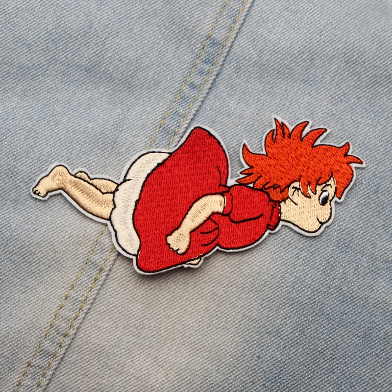 Ponyo на скале аппликационные заплатки Сделай Сам Железный На para обуви джинсы сумка рубашка одежда Джерси наклейки в стиле панк вышитые значки E0073
