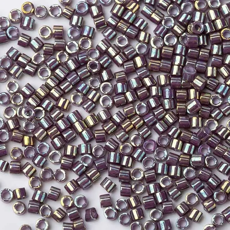 DB1011 Taidian DB40 Медь покрытием Miyuki металлик Seedbeads для рождественское платье аксессуары 1/3 г/лот 1,6x1,3 мм - Цвет: DB1011