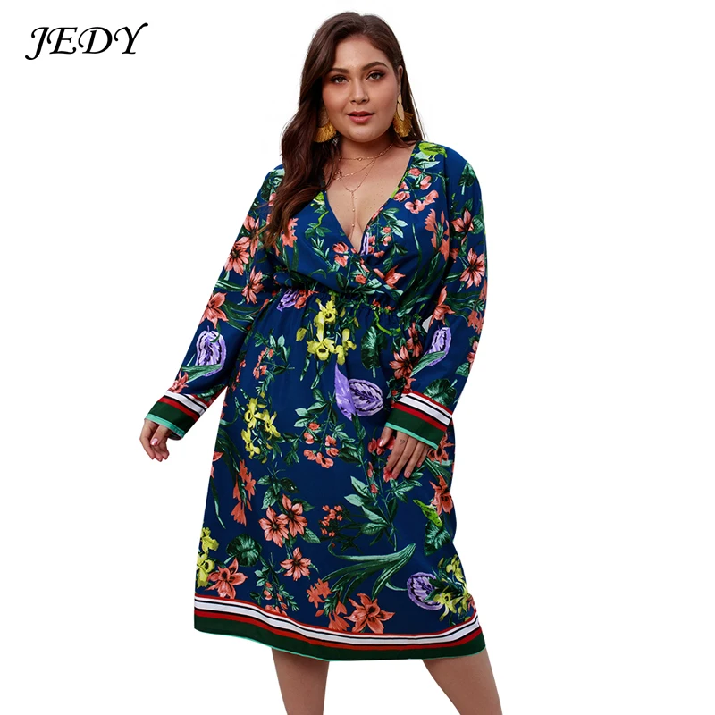 Весеннее женское длинное платье XXXXL с длинными рукавами больших размеров простое