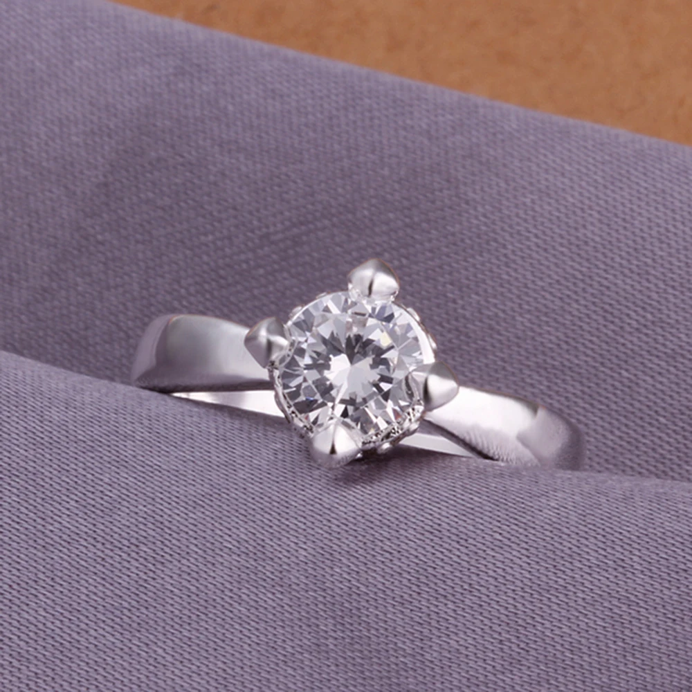 Блестящее кольцо кольцо-пасьянс инкрустированное фианитом Ювелирное с