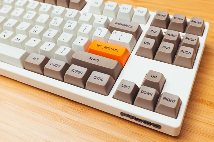 MP Код управления ASCII Ретро бежевый 139 клавиш SA PBT Keycap Сублимация Keycap Cherry MX Переключатель keycaps для проводной USB Mechan