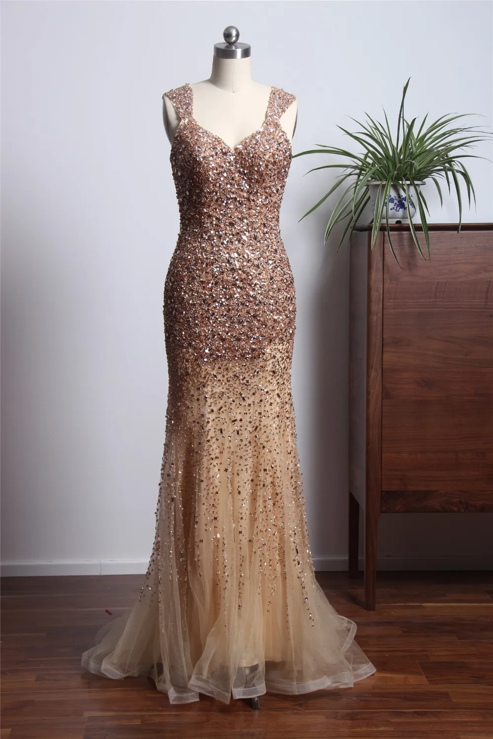 Sexy New Cap Sleeve Prom Dresses Sweetheart Neck Floor Length Beading Tulle Mermaid Evening Dresses Party Gowns abiye