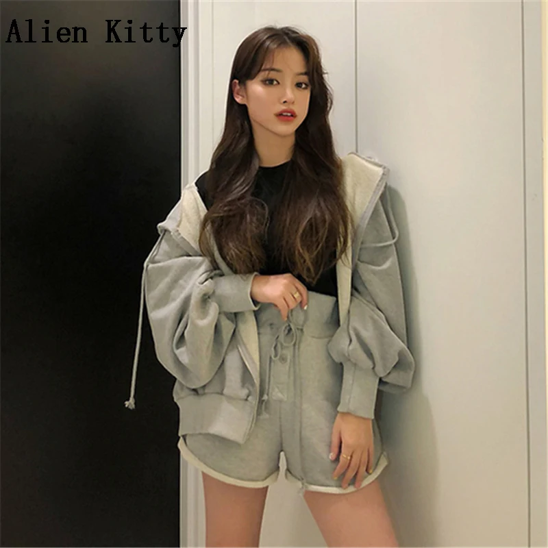 Женский костюм Alien Kitty Модный комплект из двух предметов: толстовка с капюшоном +