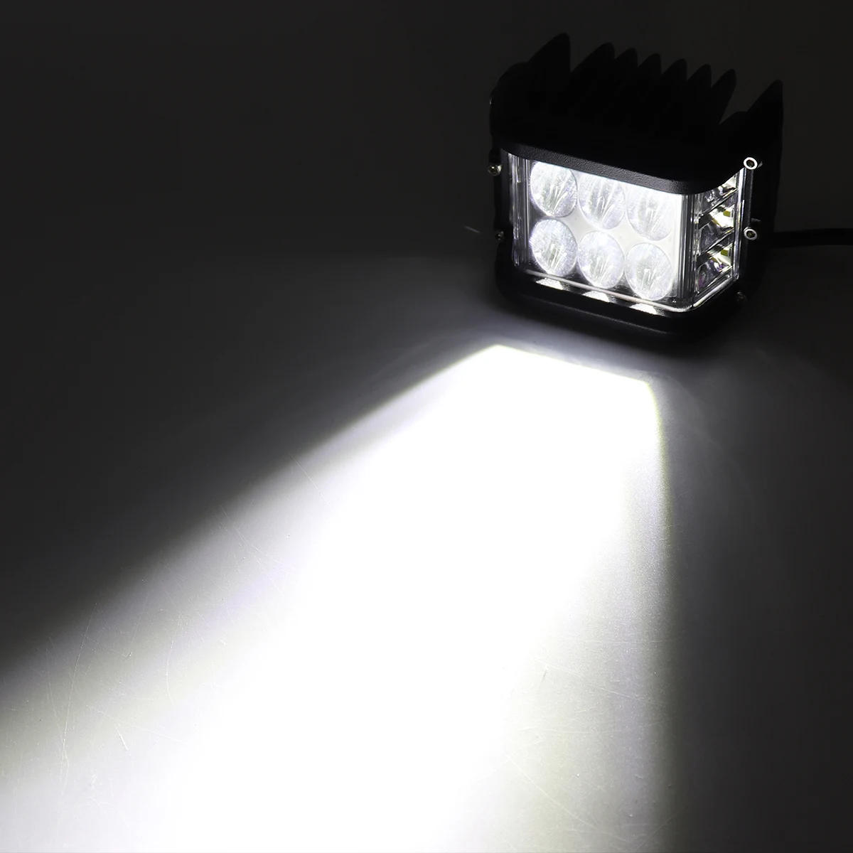 

Car Headlight Bulbs 4 Inch 60W White Waterproof LED Work Light with Multiple Lighting Mode for Off-road Car / Pickup / Wagon