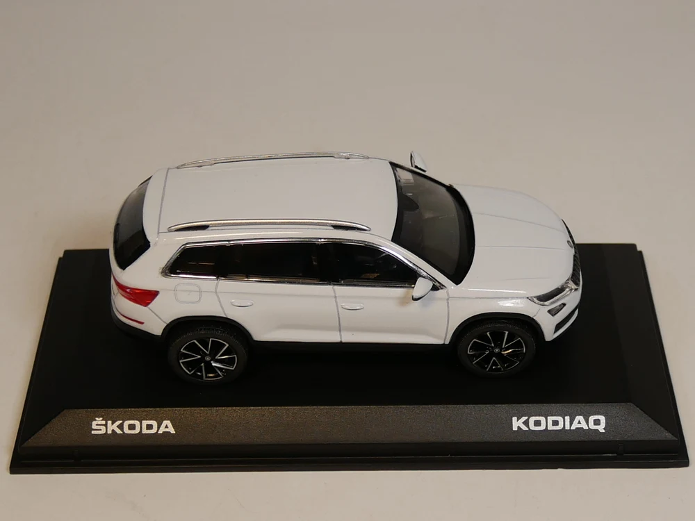NOREV 1:43 SKODA KODIAQ литой модельный автомобиль| |