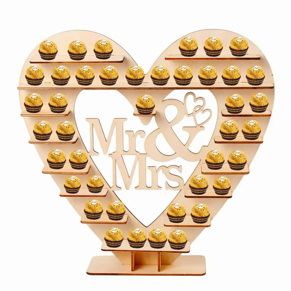 Подставка для демонстрации шоколада Mr & Mrs деревянная елка с сердечками Свадебные