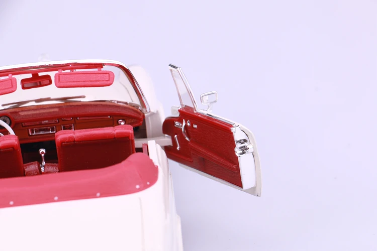 1:18 Maisto литые модели больших автомобилей коллекционные украшения для дома