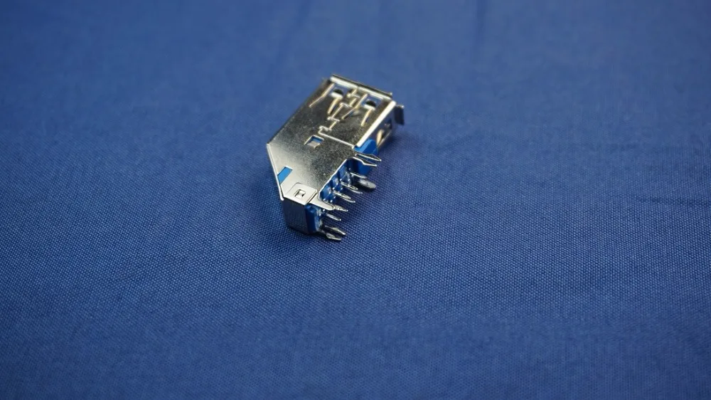 1000 шт. USB 3 0 Вертикальный разъем типа A гнездо через отверстие синий изолятор 1 порт