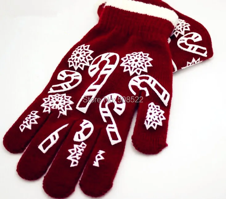 

Knitting magic gloves manufacturer alone Christmas rod design Christmas gloves Refers to the warm magic gloves