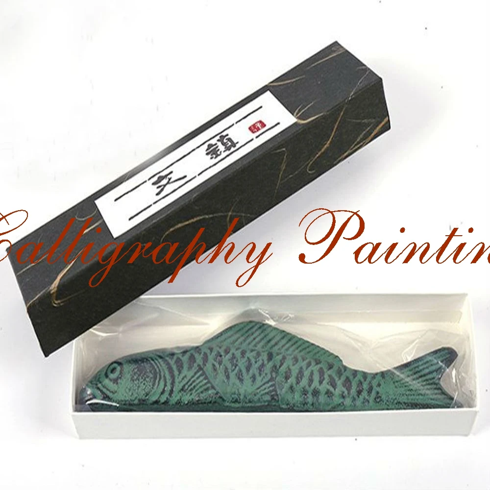 1pc Japan Iron Koi Carp Fish Shape Paperweight Brush Rest Calligraphy Painting Tool | Канцтовары для офиса и дома