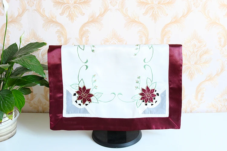 Роскошный кружевной атласный коврик для стола тканевый с вышивкой кружка