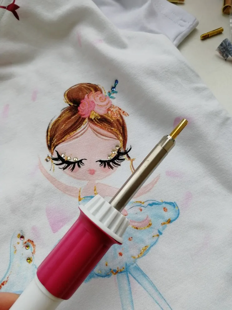 Feilang A++ SS6-SS30 Crystal AB Hotfix Rhinestone Flatback Iron On Hot Fix Strass For Clothes Shoes Bags DIY Design 1440pcs | Дом и сад