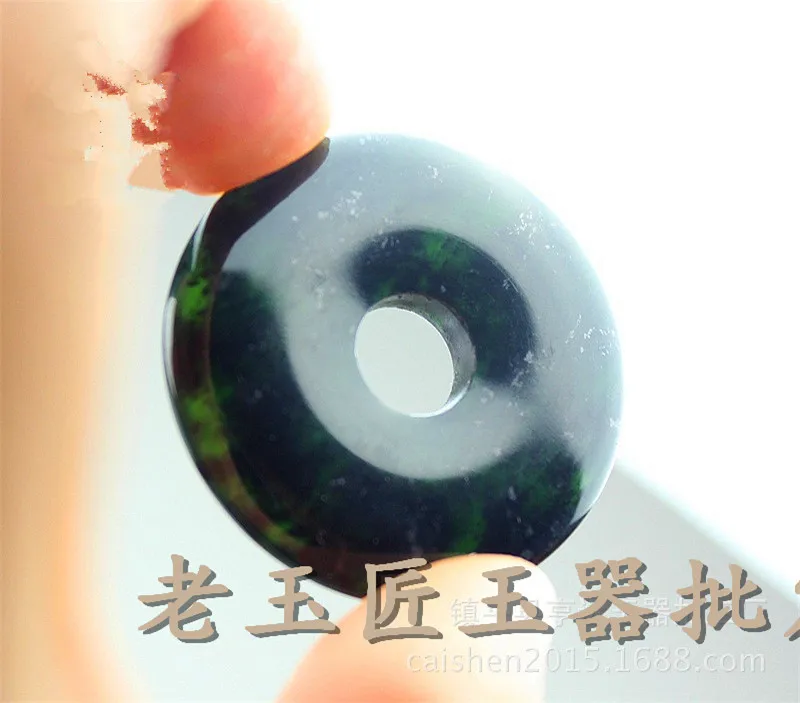 Old jade craftsman of Xinjiang Hetian seed material manufacturers supply green buckle 1 pieces | Дом и сад