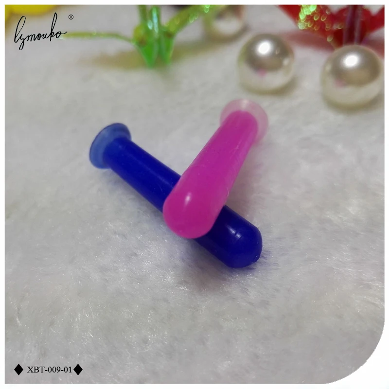 

Lymouko 2pcs/Lot Handy Solid Silica Gel 3cm Lenses Small Suction Cups Stick for RGP Mini Contact Lens Useful Remove Clamps