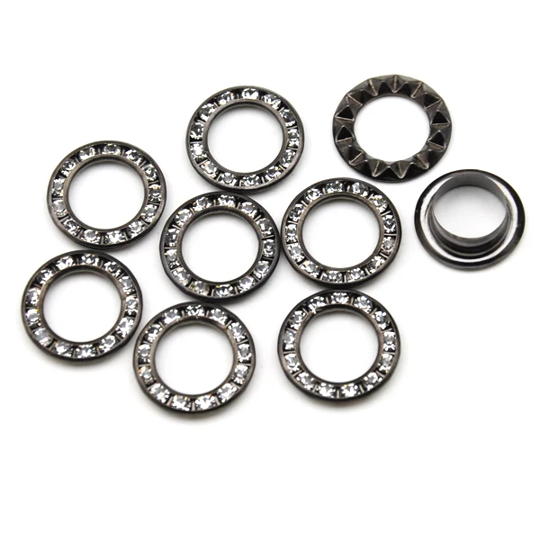 100 компл./лот 4 вида цветов 15 мм круглый металлический корпус из латуни Стразы