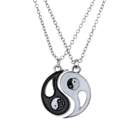 2Pcs/Set Best Friends Tai Chi Yin Yang Hollow Pendant Split Matching Necklace |
