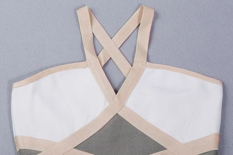 Женское облегающее платье Черное и серое трикотажное с треугольным вырезом