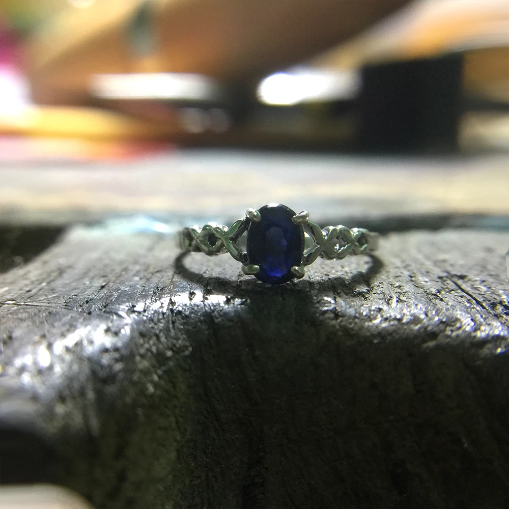 Женское кольцо с голубым сапфиром овальной огранки 4x6|sapphire ring oval|jewelry engagement ringjewelry
