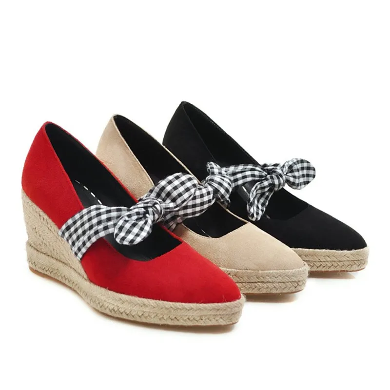 Женские классические туфли-лодочки с острым носком на высоком каблуке мягкие