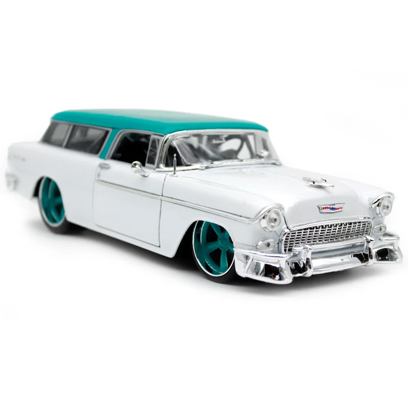 Винтажная белая модель автомобиля Maisto 1:18 1955 Chevrolet NOMAD литая новая игрушка в