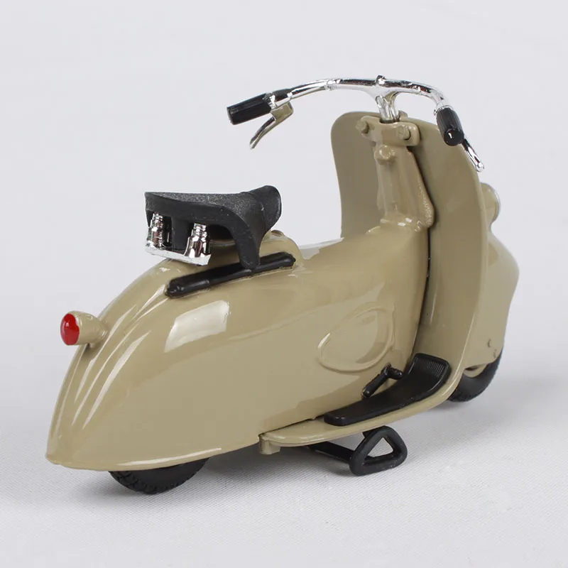 Мотоцикл Maisto 1:18 vespa mp5 paperino 1945 винтажная модель мотоцикла игрушки для детей