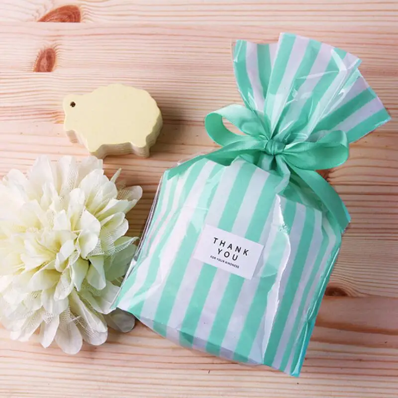 

50pcs Cookies Baked Food Bags Plastic Candy Box Flowers Romantic Wedding Favors Gift Box Chocolate Bag Without Ribbon