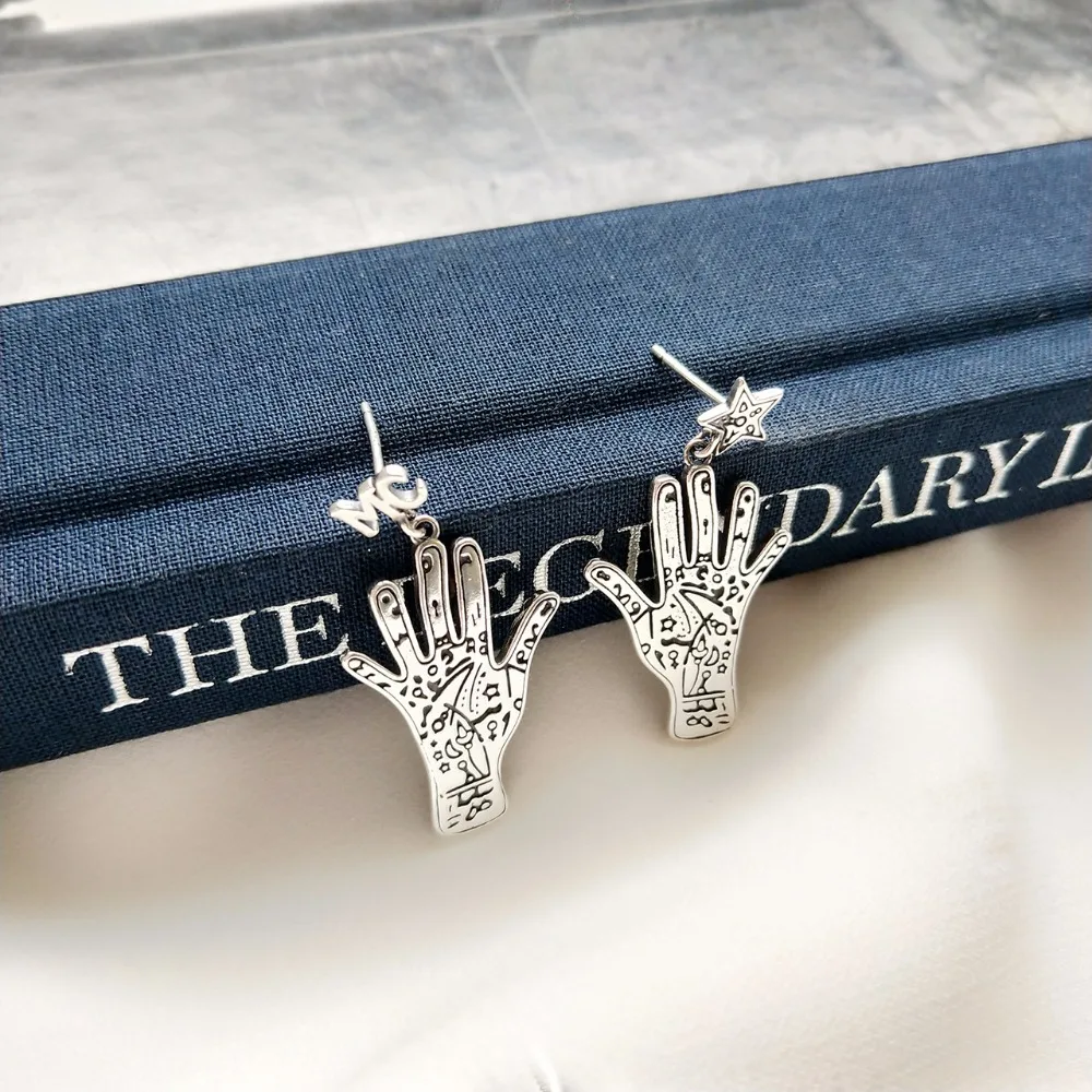 Fate palm asymmetric silver earrings 925 sterling fate line do old vintage design wild stud women jewelry | Украшения и