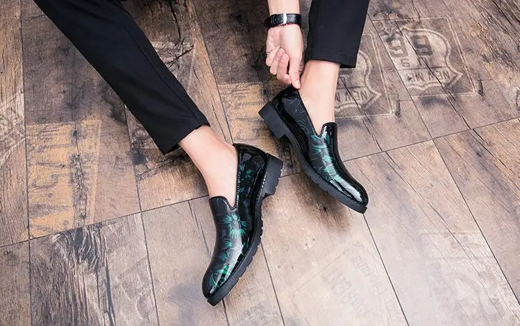 Genuine Patent Leather Men's Dress Shoes Printed Gradient Moccasin Gommino Low Heel Smart Casual Driving Height Increasing | Обувь