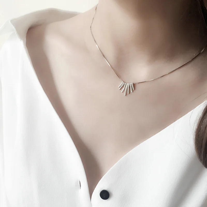 Женское колье чокер с подвеской Ромашки|tassel necklace|choker necklacedesigner necklace |
