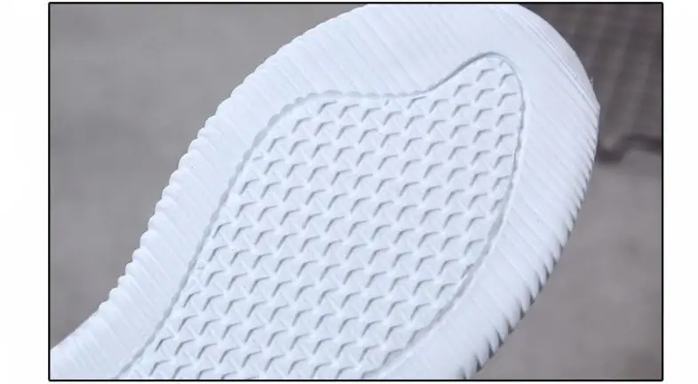 Новинка женские кроссовки стрейчевая вязаная обувь сезон весна на плоской