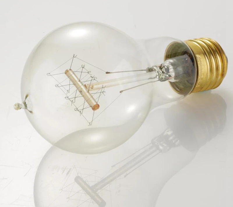 Ретро Edison лампы накаливания Винтаж огни 60 W 220 V Ретро Эдисон украшения искусства ST64 лампочки E27 декоративные лампы