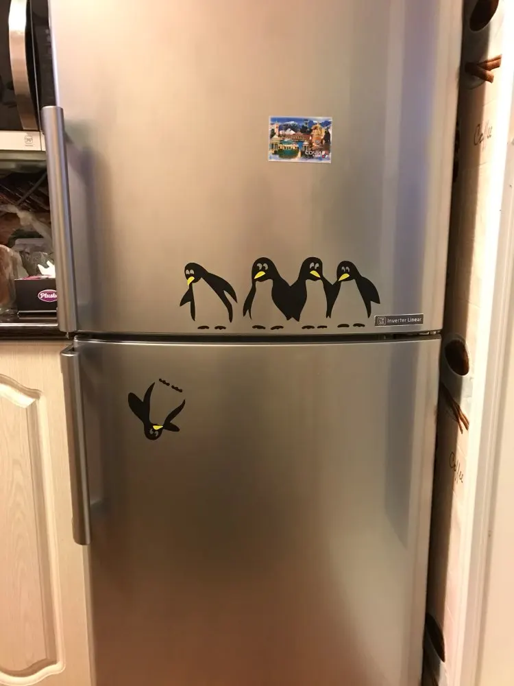 Бесплатная доставка! Забавный Пингвин кухонный стикер на холодильник наклейки