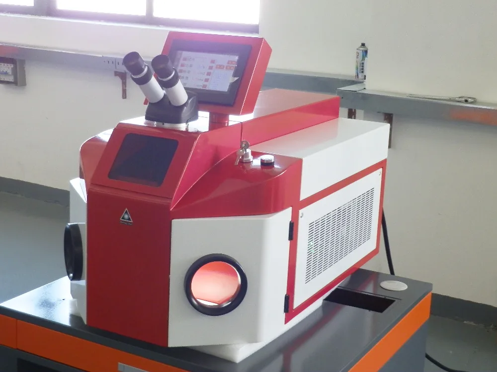 Китай популярные хорошие рабочие усилия микро лазерная сварочная машина цена |