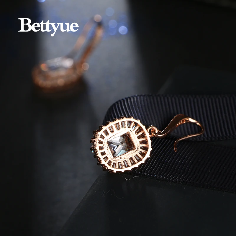 Bettyue классические очаровательные Заводские AAA кубические циркониевые красочные
