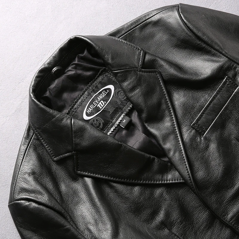 Мужской блейзер из натуральной кожи приталенный Блейзер с отложным воротником