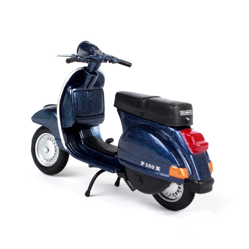 Модель мотоцикла Maisto 1:18 VESPA Piaggio 1978 P150X модель велосипеда под давлением детская
