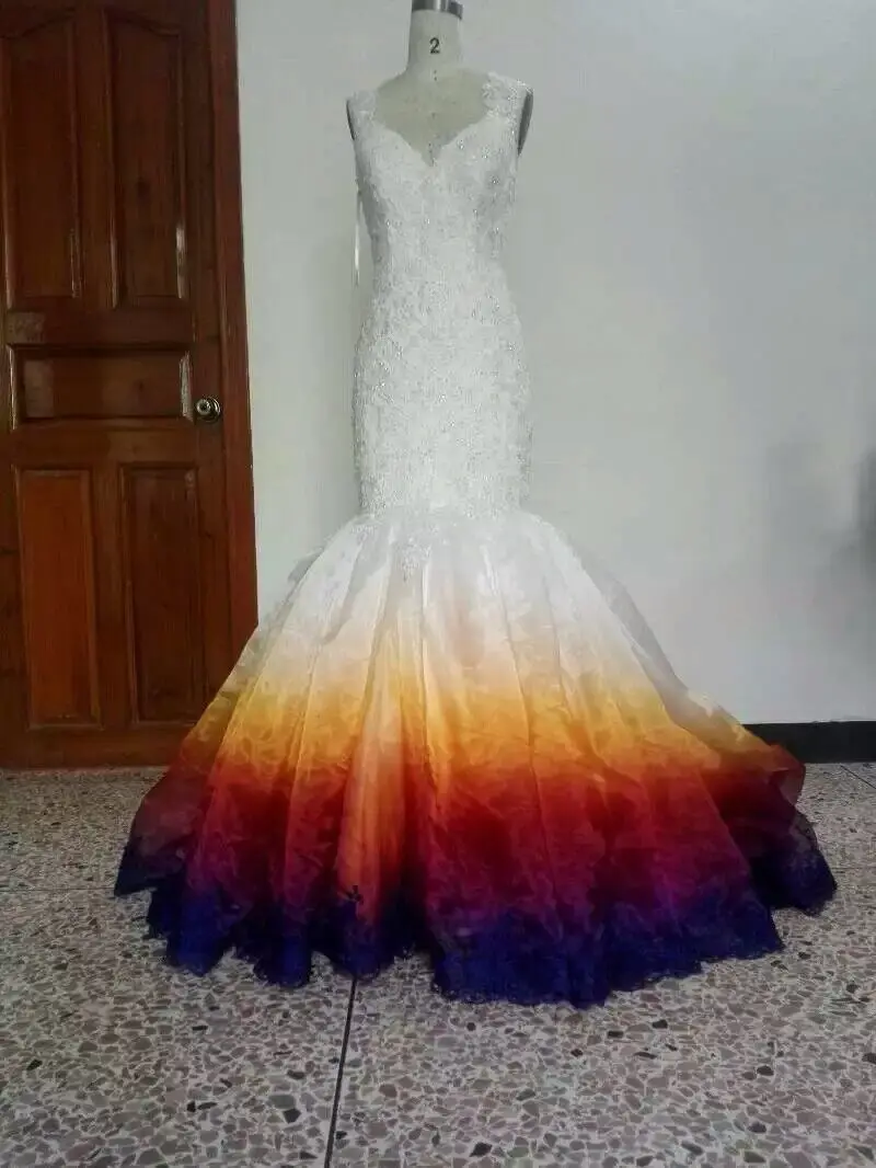 Новинка 2019 красочные кружевные свадебные платья русалки без рукавов