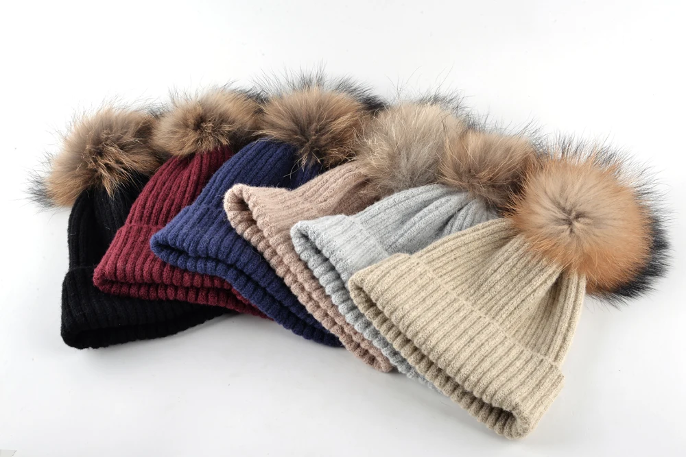 Женские шапки с помпоном из меха енота шерстяная шапка бини вязаные модные