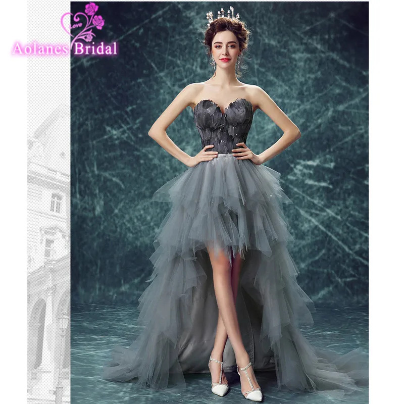 Vestido 2017 Черный Серый Цвет Перья Высокий Низкий Элегантный Пром Rreal изображение