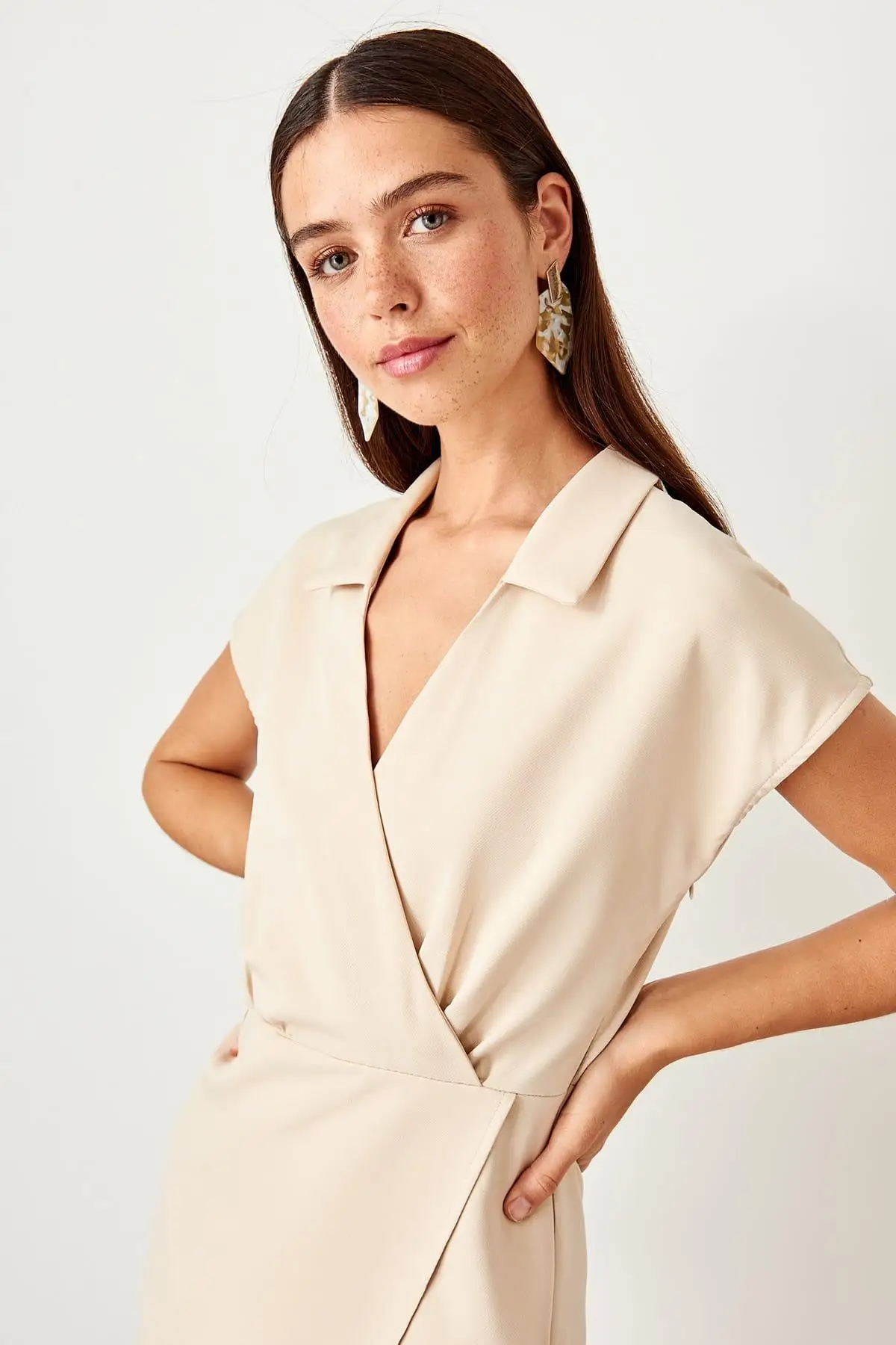 Trendyol Индиго платье с поясом и карманами TWOSS19ST0170