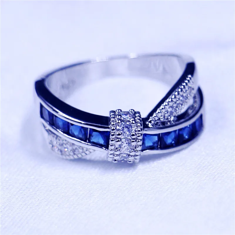 Женское Обручальное кольцо с голубым камнем обручальное из стерлингового