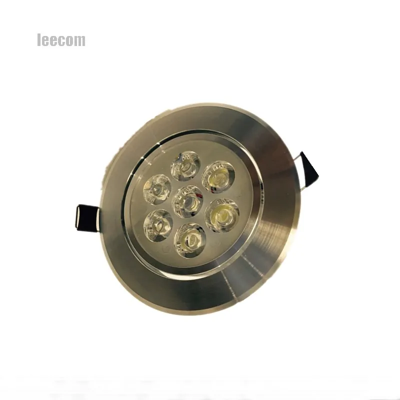 

2018 220 Luces , , , , , 10