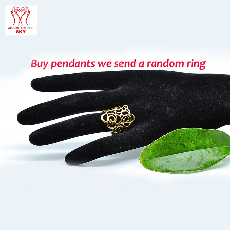 Zinc Alloy Pendant Silver Color Jewelry Parents And Children A Four People Three-Dimensional Hollow Character Necklace Send Love | Украшения
