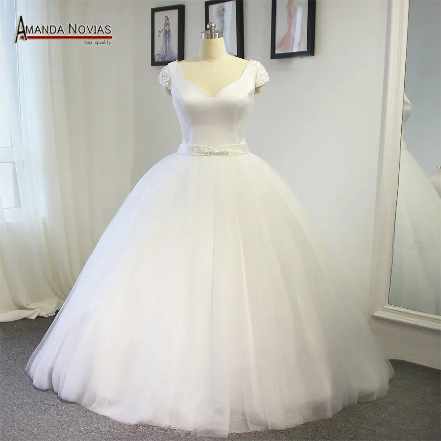 Простое но элегантное бальное платье в пол свадебное с открытой спиной|ball gown wedding