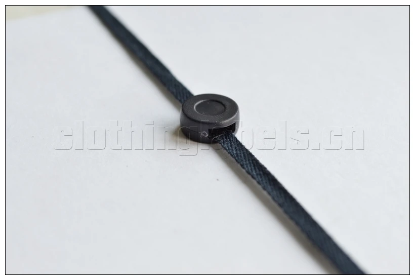 Круглые бирки черные подвесные пластиковые уплотнения полиэфирная веревка без